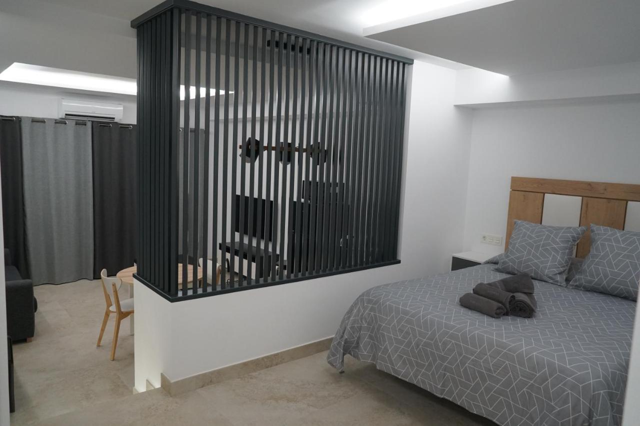 Apartamento Turistico Hermanos Infantes 에스테포나 외부 사진