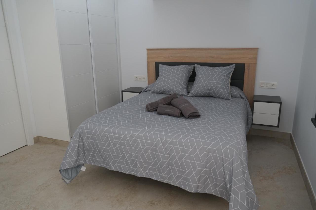 Apartamento Turistico Hermanos Infantes 에스테포나 외부 사진