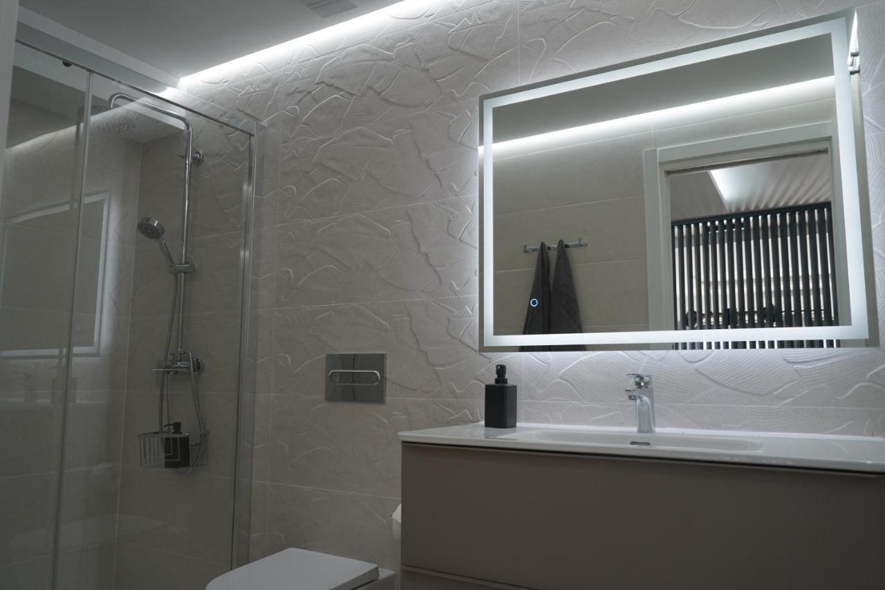 Apartamento Turistico Hermanos Infantes 에스테포나 외부 사진
